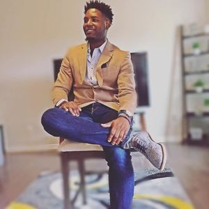 Meet your Posher, Dalais